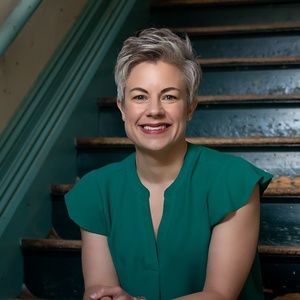 Meet your Posher, Jena